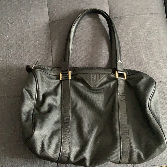 Authentic Fendi Vintage Logo Black Speedy Handbag - Picture 8 of 10